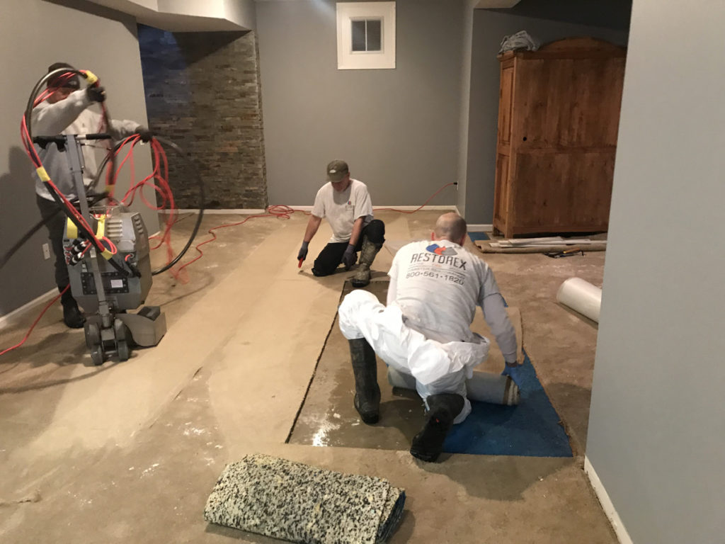 How Flood Damage Cleanup Services Handle Insurance Claims